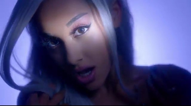 onelovesem's tweet photo. -SCREENSHOTS- 
@ArianaGrande Focus Music Video✨ #BuyFocusOniTunes #WatchFocusOnVevo https://t.co/tsKTnGUaYO