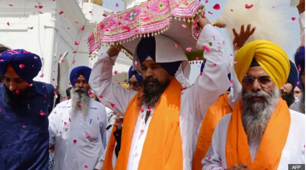BBCIndia's tweet photo. Leader to laggard: Why is Punjab in turmoil? https://t.co/kFw0lBZzyc https://t.co/fGUsZf3lWr