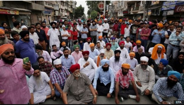 BBCIndia's tweet photo. Leader to laggard: Why is Punjab in turmoil? https://t.co/kFw0lBZzyc https://t.co/fGUsZf3lWr
