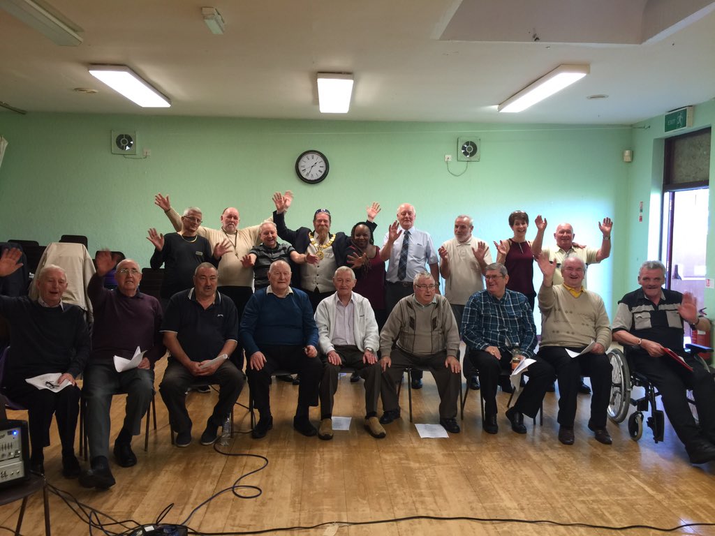 fionacs's tweet image. The Unlikely Lads @CentrestageMT welcomed Provost Todd and Lea Gilmore to Onthank#raiseyourvoice @sjswanny #csselfie