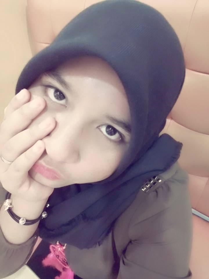 ilfilpol's tweet photo. Yg berjilbab memeknxa rapets bgt https://t.co/ehIC5jVoQw
