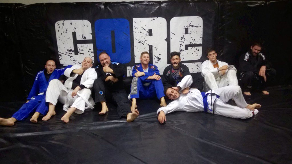 COREAthleticMMA's tweet photo. #jitschillin #monkeyjits #coreathletics #flowastheway @Poth_Geo @Dre_Geo @MarcPsillos @Dinks_Crabbia #JiuJitsu https://t.co/VC5sSo3L4O