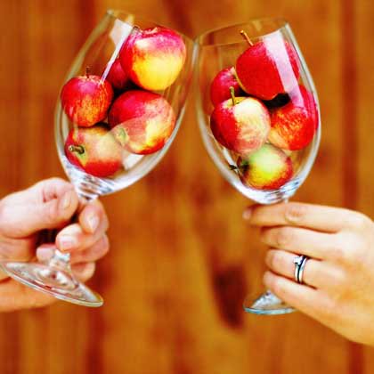 TenFiveOneCider's tweet image. Join us for our first tasting! Your feedback is greatly appreciated!!! 
#tenfiveoneciderco #firsttasting #bethirsty