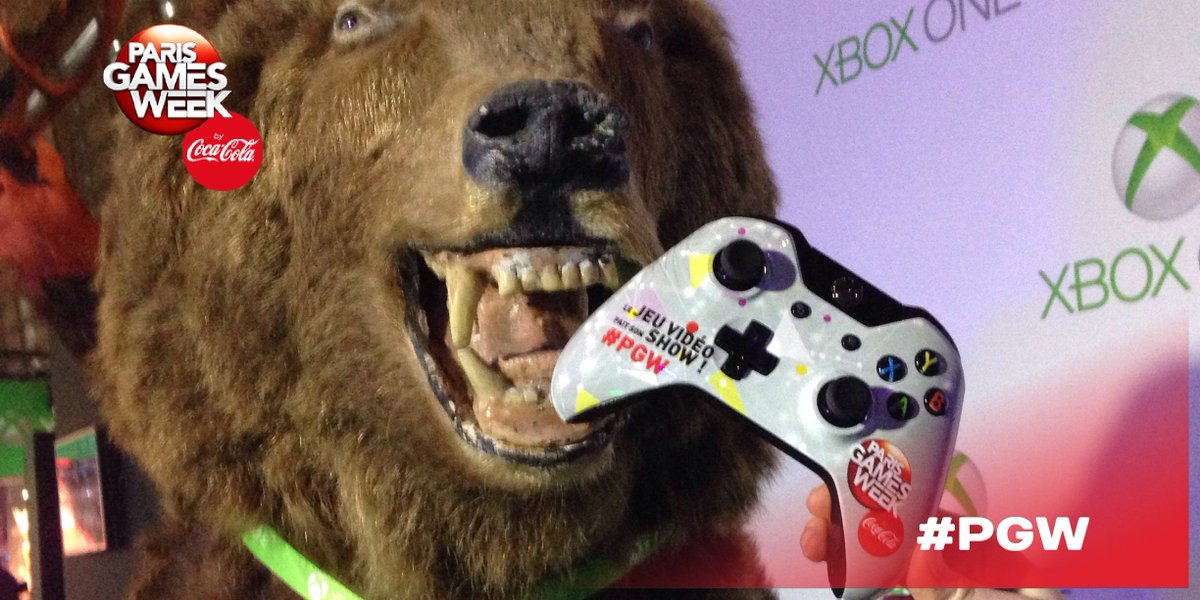 ParisGamesWeek's tweet image. Tu veux gagner cette manette des crocs de Bernard ? RT &amp;amp; Tweet #XboxPGW #XboxLovesYou pour tenter ta chance #PGW
