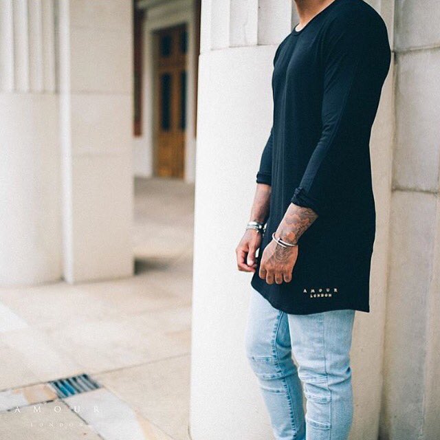 SEEK Attire tweet media