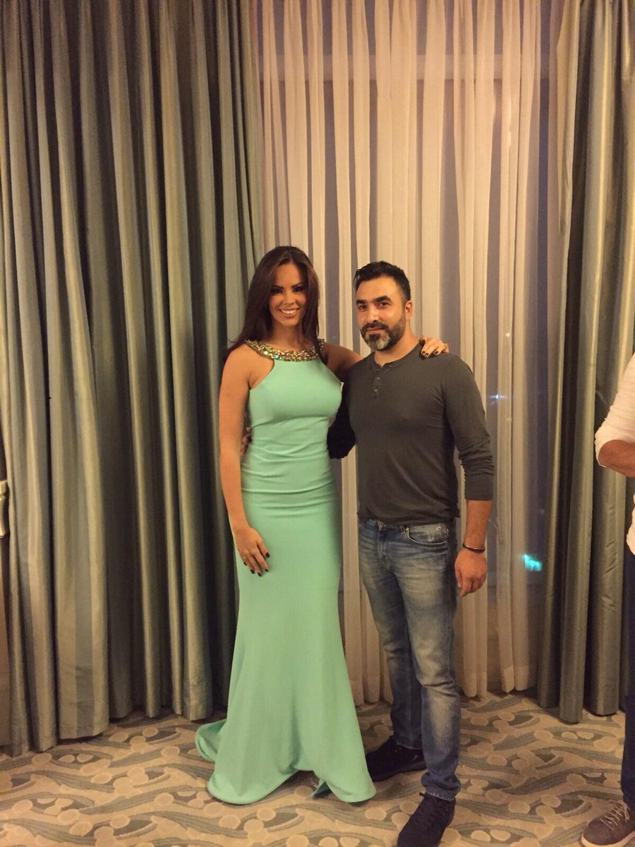 Mhamadedelbi's tweet photo. With the Gorgeous Vanessa ❤
Isn't she stunning?#Mkedelbi #staybeautiful #becausewecare #foranyoccasion #Brazil https://t.co/DtOrm4Z66k