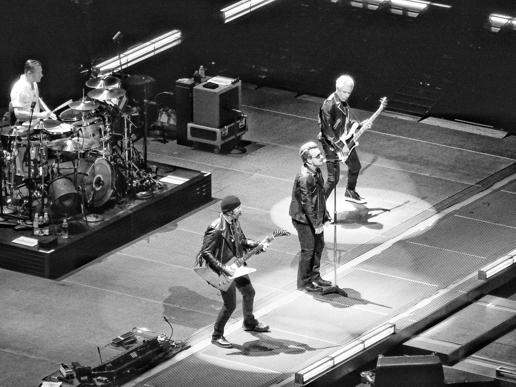 PaulieDobson's tweet photo. "I Will Follow" @U2 to @TheO2 tonight for another amazing night. Fingers crossed they'll play "Walk On". #U2ieTour https://t.co/WxZJ9qwshh