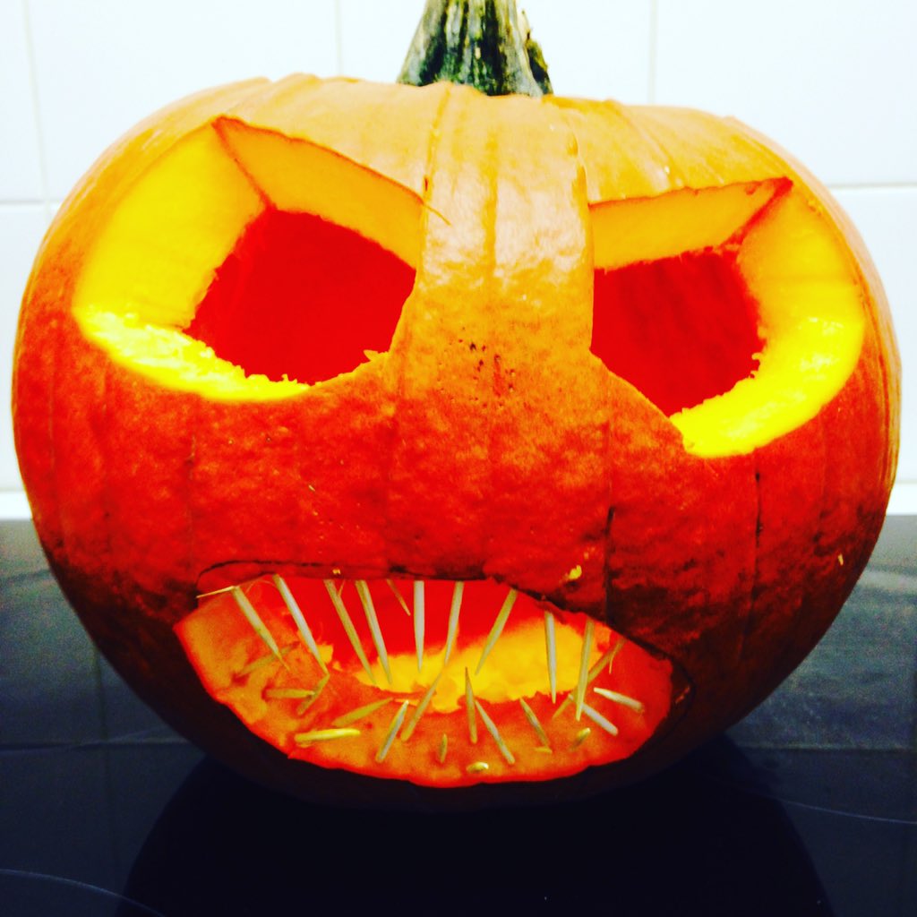 barrett132's tweet photo. @NOWMusic #NOWSinger #Halloween 🎃👻🕸 https://t.co/PYETiA820S