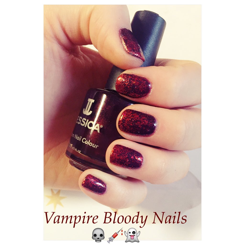 MaplesStamford's tweet photo. Are you ready for your spooky Halloween? 👻🎃 @JessicaNails #maples #stamford #geleration #jessica #notorious #blood https://t.co/wFXnFuEkBF