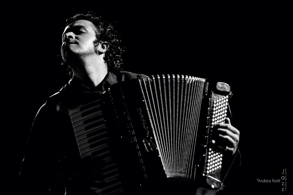 Ste_2985's tweet photo. Vince Abbracciante al Fadiesis Accordion Festival @pordenoneoggi @comunepordenone @Ilfriulivenezia @RegionFriulEts https://t.co/1f4PQFwOJT