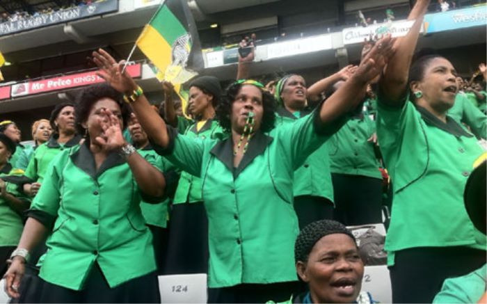 ewnupdates's tweet photo. ANCWL members gather for march to Union Buildings https://t.co/mciD787ODN https://t.co/ec8jv9xUjZ