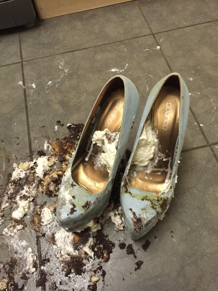 mytrashedheels2's tweet photo. #mess #crush #highheels https://t.co/7IXPA5JWEM https://t.co/zEsbRsEbJP