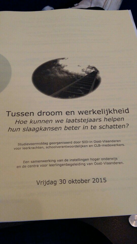 Piejay's tweet image. Weer zelf even op de schoolbanken #nascholing (at @oost_vlaanderen in Gent, Oost-Vlaanderen) swarmapp.com/c/3Uz8y0VZo99