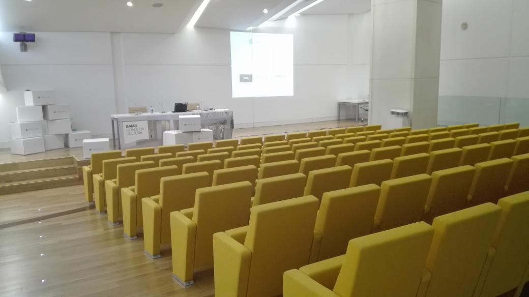 mtindominguez's tweet image. Todo preparado para #librecon2015 con @WhiteBear_WBSgo y @recoverylabs