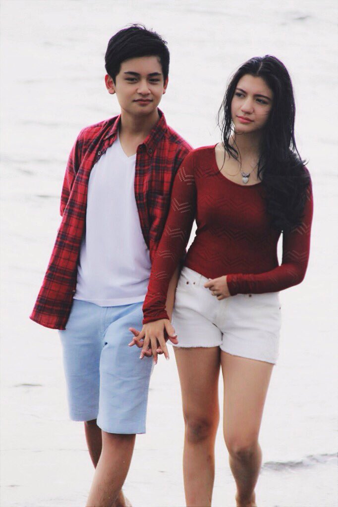 cassandrasleee's tweet photo. Ready for MnG ku n @RandyMartin98 at karawang? Yukk yg blm beli tiket segera hub line ratusitinh @Ratusitinh H-2 https://t.co/bv32dJwTPb