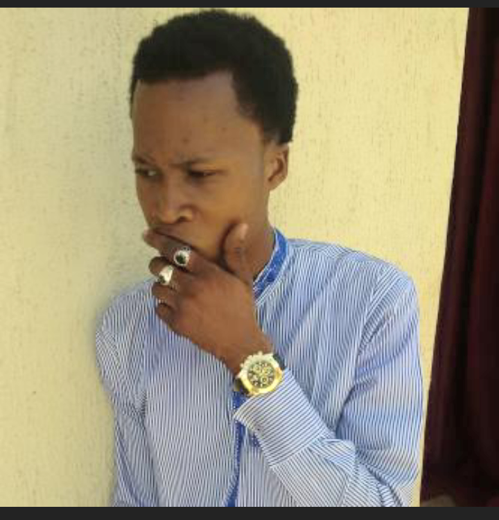 Maidawa_'s tweet image. HBD @IbroJnr1 Lots of beer, gifts, party pple, lov, smiling faces, tears of joy &amp;amp; many more. @imorell Lover #Simful