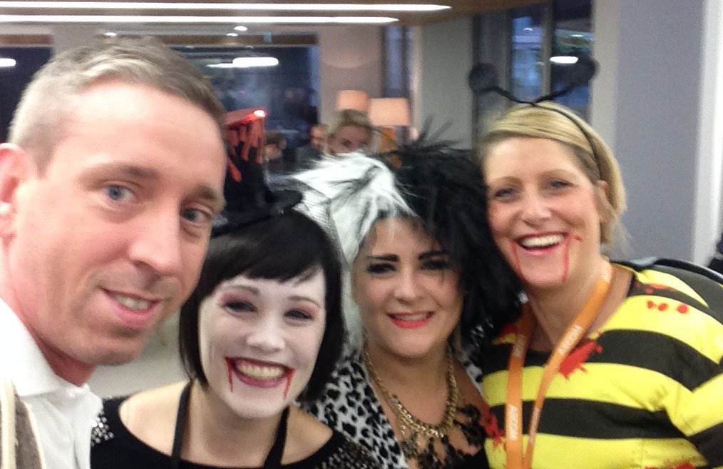 StriveAV's tweet photo. Just met these lovely bunch of ghouls #AECOM in @birchwood_park raising ££ for @BRAINWAVECENTRE #Goodluck #AVTweeps https://t.co/ZFcfuAwZXU