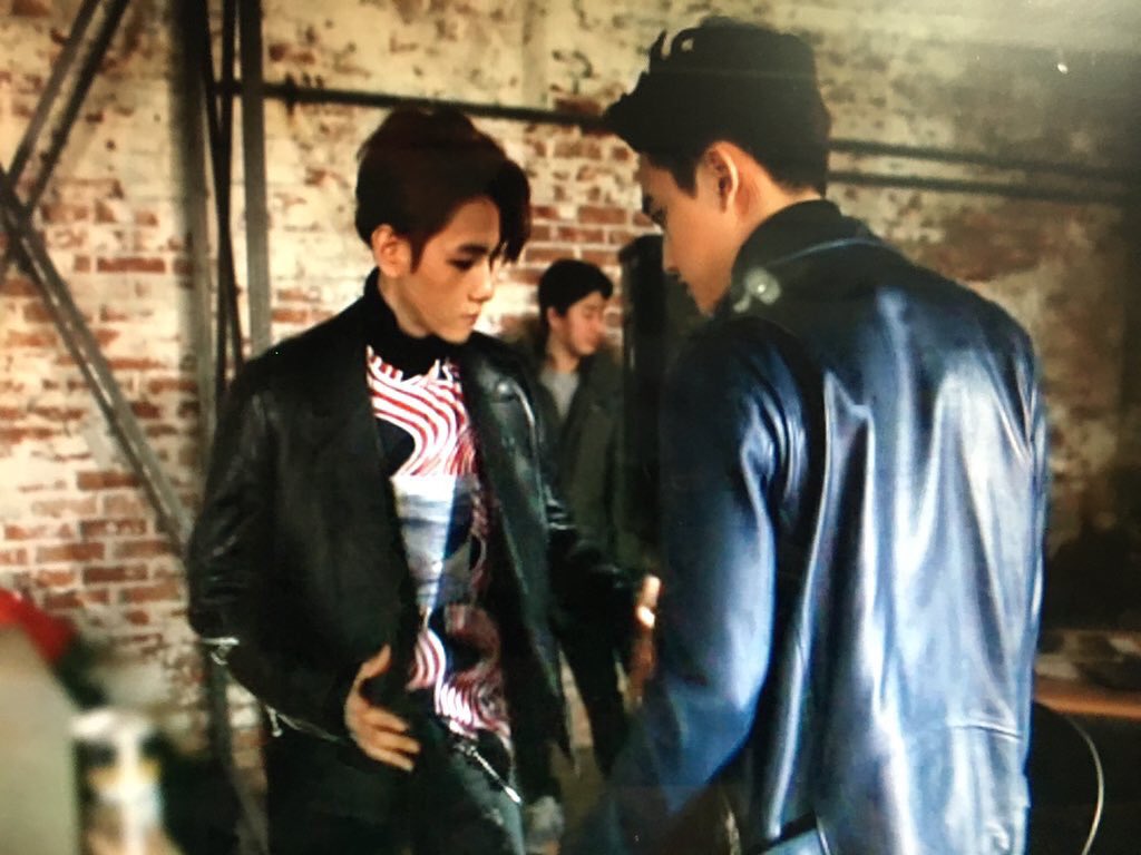 ㅂㅁ '.︿' on Twitter: "#EXO's Second Box แบคไค แบคดีโอ~ ท่า ...