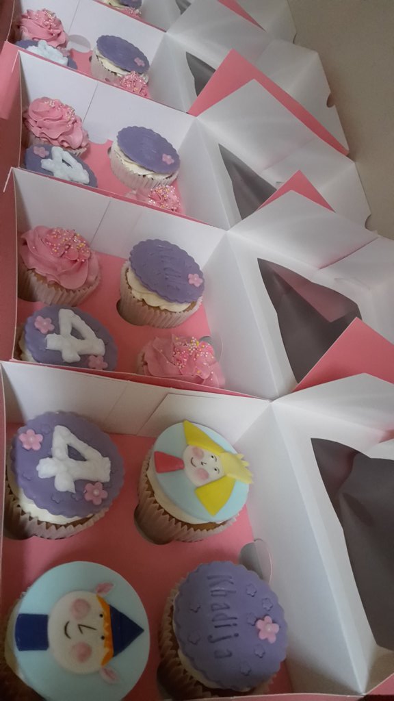 cupcakescookie1's tweet image. 