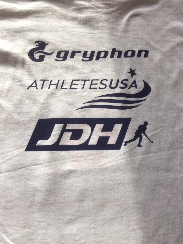 LivingHockey's tweet photo. Surbiton camp day 2 - thanks to @gryphonhockey @JDHockey01 @AthletesUSA https://t.co/gZSllmdJIr