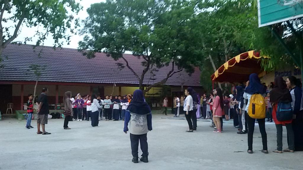 osisspansa's tweet photo. Sekarang anggota GSC dan SAM lagi gladi bersih nih buat PENSI besok. Berikut fotonya;) https://t.co/1iaiE9MCsY