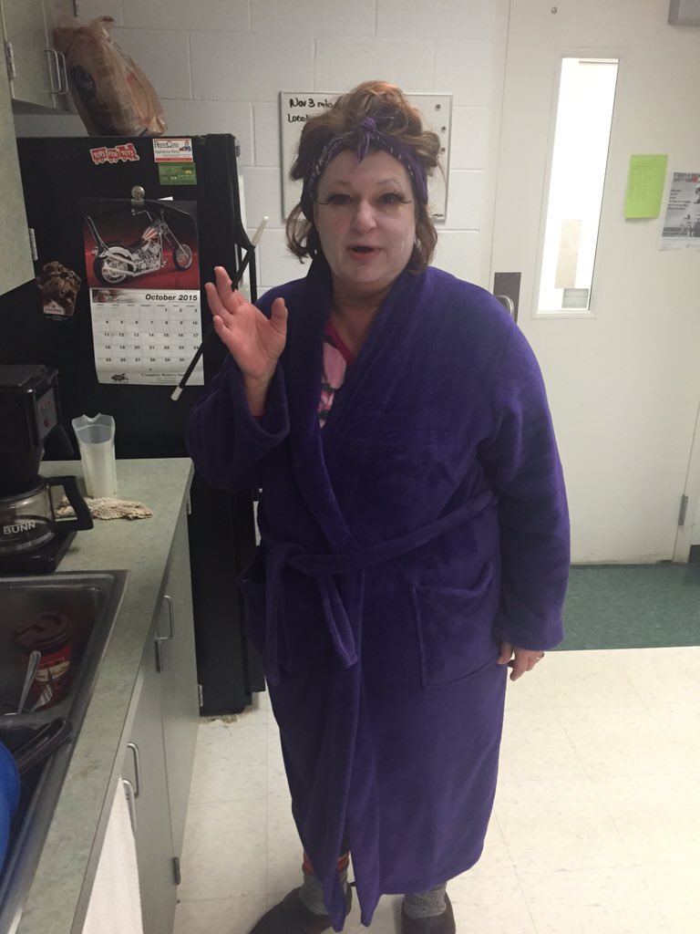 BusinessBarr's tweet image. Novi bus drivers and aides today. It's all about the kids.... @docsmatthews @NoviAcademics @cdiglio