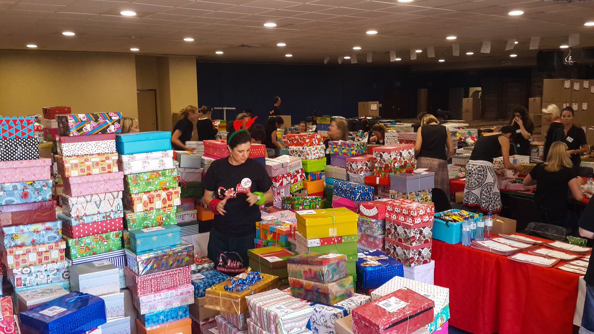 trcyburr's tweet photo. @SantaShoebox Jhb North hard at work today https://t.co/Ul59WgpmaA