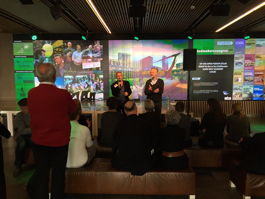 7SEndeavour's tweet photo. Alleen door samen te werken met partners en stakeholders kunnen we het schouwburgplein 100% CO2neutraal maken #SMC15 https://t.co/HAdntGygvL