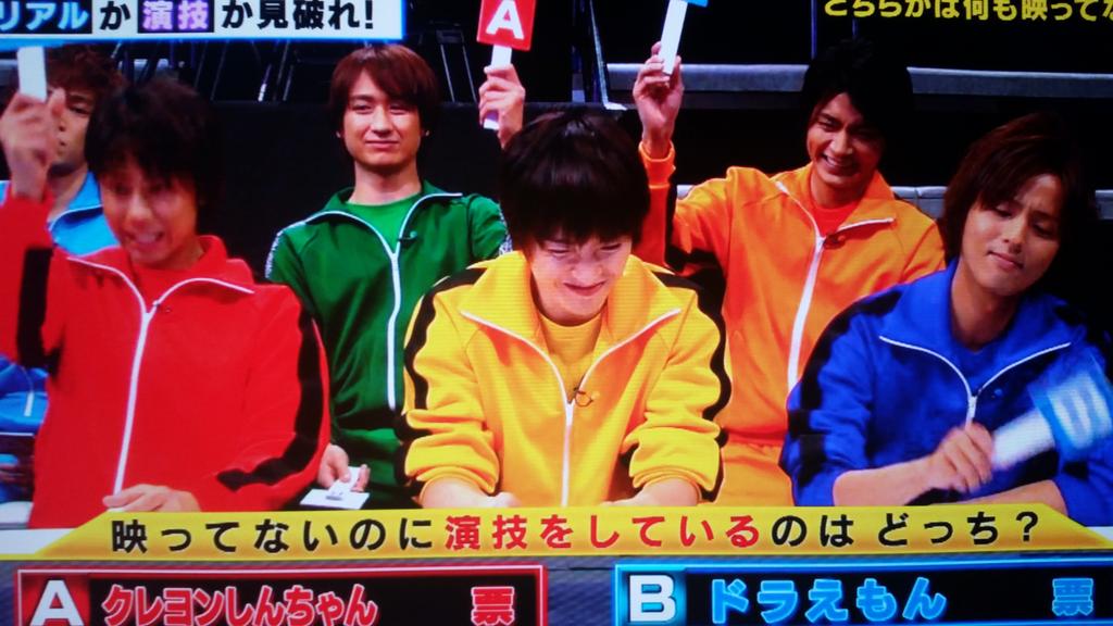 ayunn0317's tweet photo. この前は完全にカンニングだったけど今回は悩んで悩んで自分の意思で『B』選択したのにちゃっかり『A』に変えてる我らの自由の女神 https://t.co/xxayY1XCPT