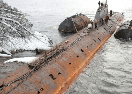PSubacua's tweet image. Un submarino alemán de la Segunda Guerra Mundial descubierto el en lago St. Jean patrimoniosubacuatico.net/2015/10/30/un-…