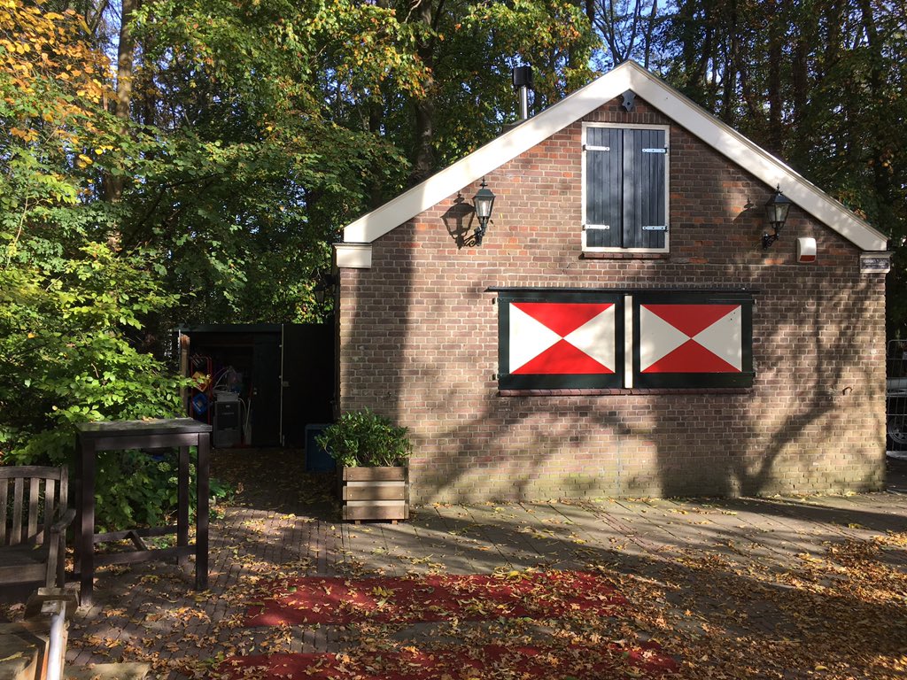 marvin_dool's tweet photo. Door een goede naam,hebben wij een leuk werk gekregen door de gemeente Leiden het theehuis Leidse Hout https://t.co/O2higwxssJ