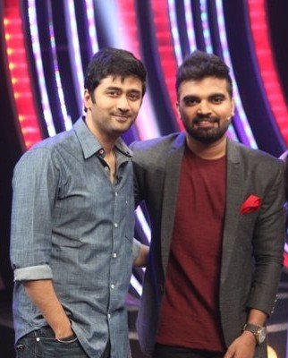 ItsSwetcha's tweet photo. Catch Our Guests @23_rahulr &amp; @impradeepmachi On #BigCelebrityChallenge On @ZeeTVTelugu tonight at 8:30P.M https://t.co/QkS0XjtfRK