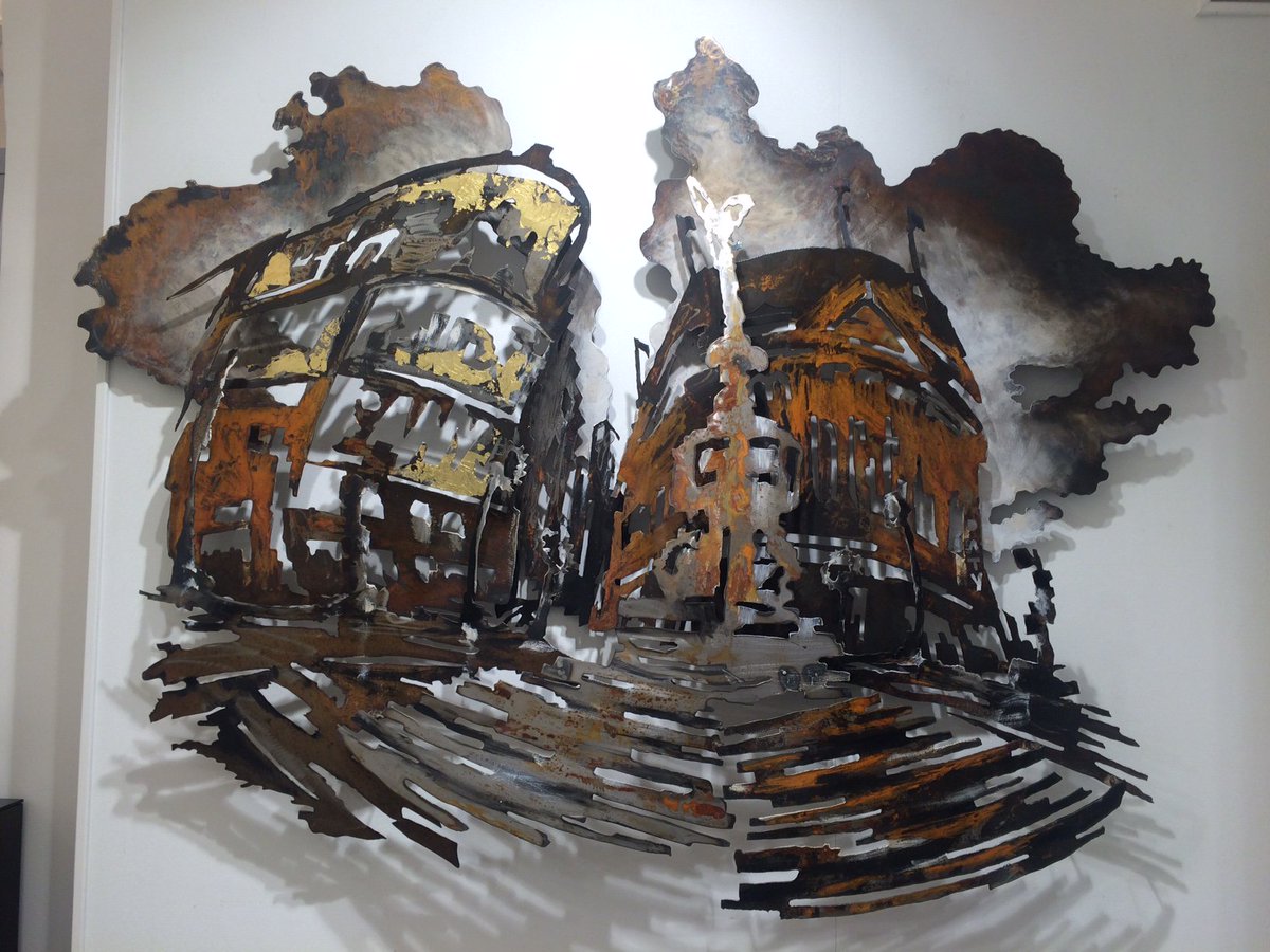 castle_rex's tweet photo. Gorgeous piece of art by Frederic Daty currently on display in the gallery. #fredericdaty #metalart #londontown https://t.co/I4n43sc50h