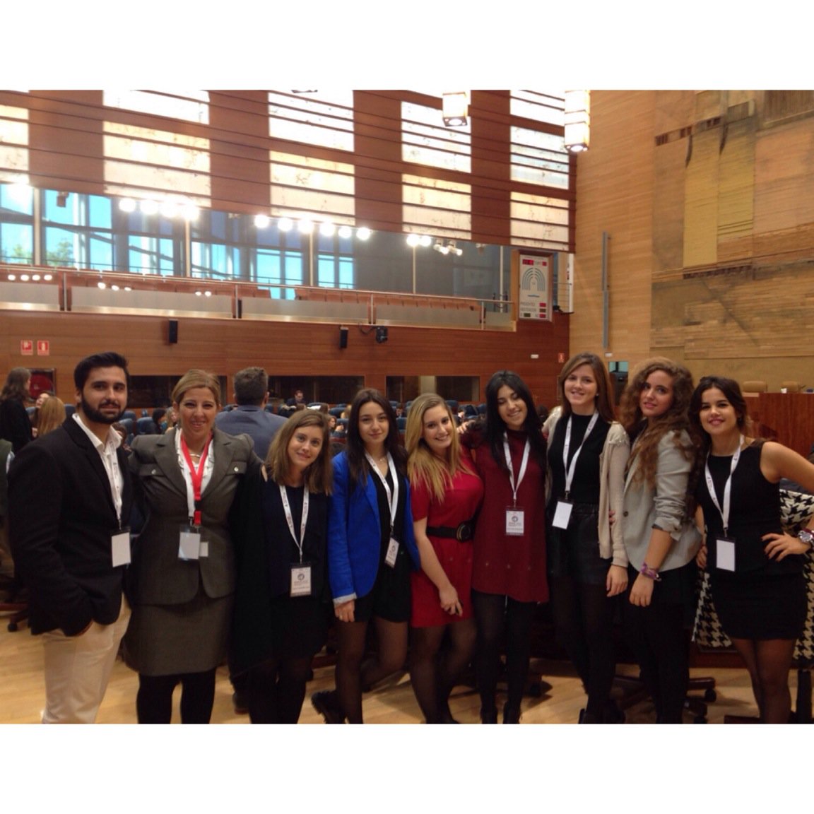 MaarinaBA's tweet photo. Último día MIMUN, Asamblea General. #MIMUN2015#mediateam https://t.co/Mt0xlSAGc4