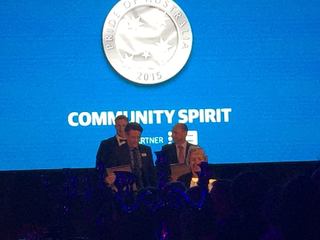 <a href="/ACurrentAffair9/">A Current Affair</a> reporter <a href="/callen9/">@callen9</a> presents <a href="/prideofoz/">Pride of Australia</a> Community Spirit Medal to Shaune Watts #Leukaemia fundraiser