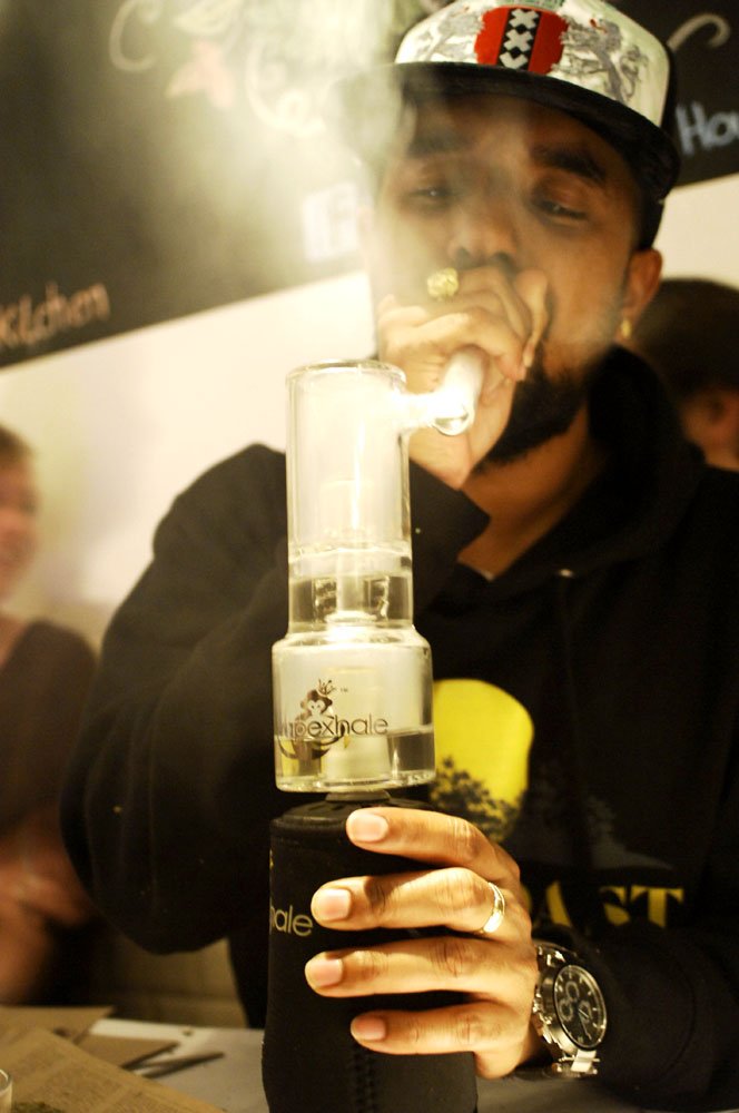 vocnederland's tweet photo. Thank you @VapoShop & @greenhouseseeds for a wonderful #vapeanddine evening at #GHKitchen #Amsterdam!
@joagreenhouse https://t.co/JO0arJ7M4R