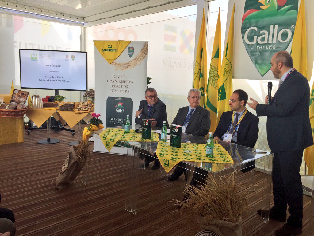 coldiretti's tweet photo. #Expo2015, al #PadColdiretti l'accordo di filiera dei risi della tradizione italiana tra #Coldiretti e @RisoGalloIT https://t.co/IM1IWRuG4E