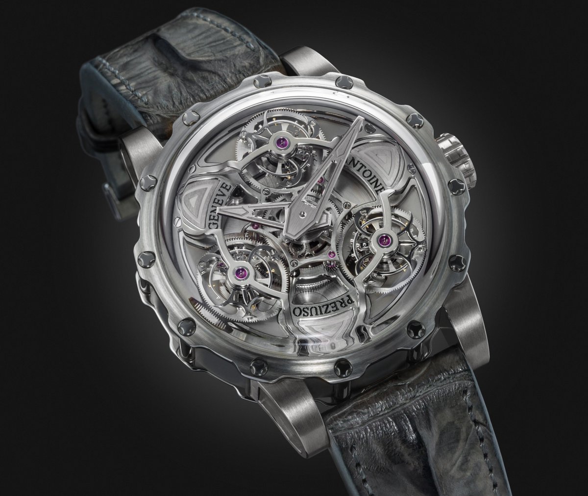Prize list of the #GPHG 2015.
Take a look at these incredible #watches at:
bit.ly/1WokLj9
#luxury