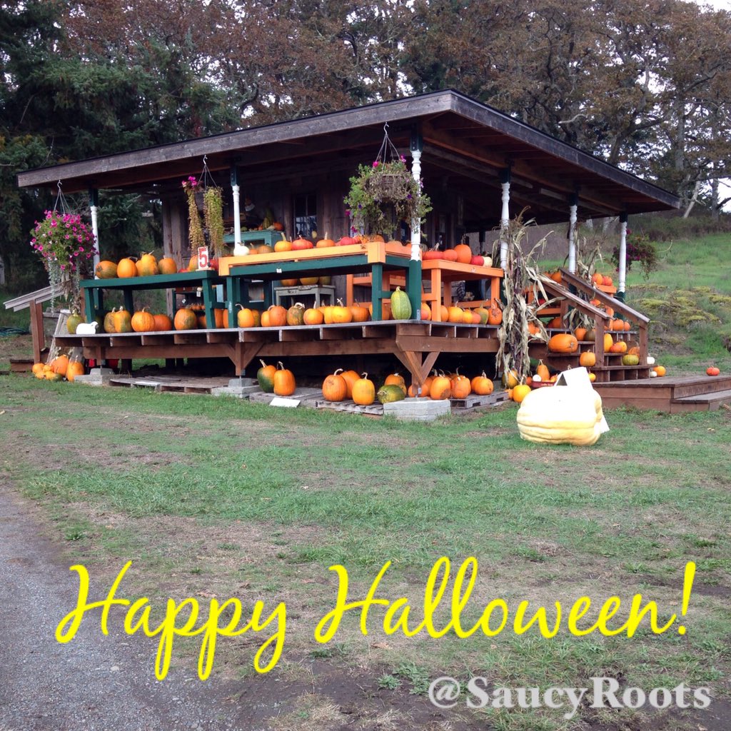 SaucyRoots's tweet photo. Happy Hallow's Weekend! #plantchat #sundaysupper #gardenchat #Foodiechats #groundchat #canninglive #foodtravelchat https://t.co/Ts7Q2qbmiZ