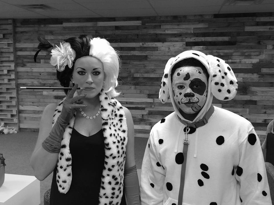 JDodson_BG's tweet photo. Seriously LOVE the turnout of our costume! #myBOOGRACE15 #BGexFEARience #Halloween @Blue_JT_Grace https://t.co/el4b5afeHz