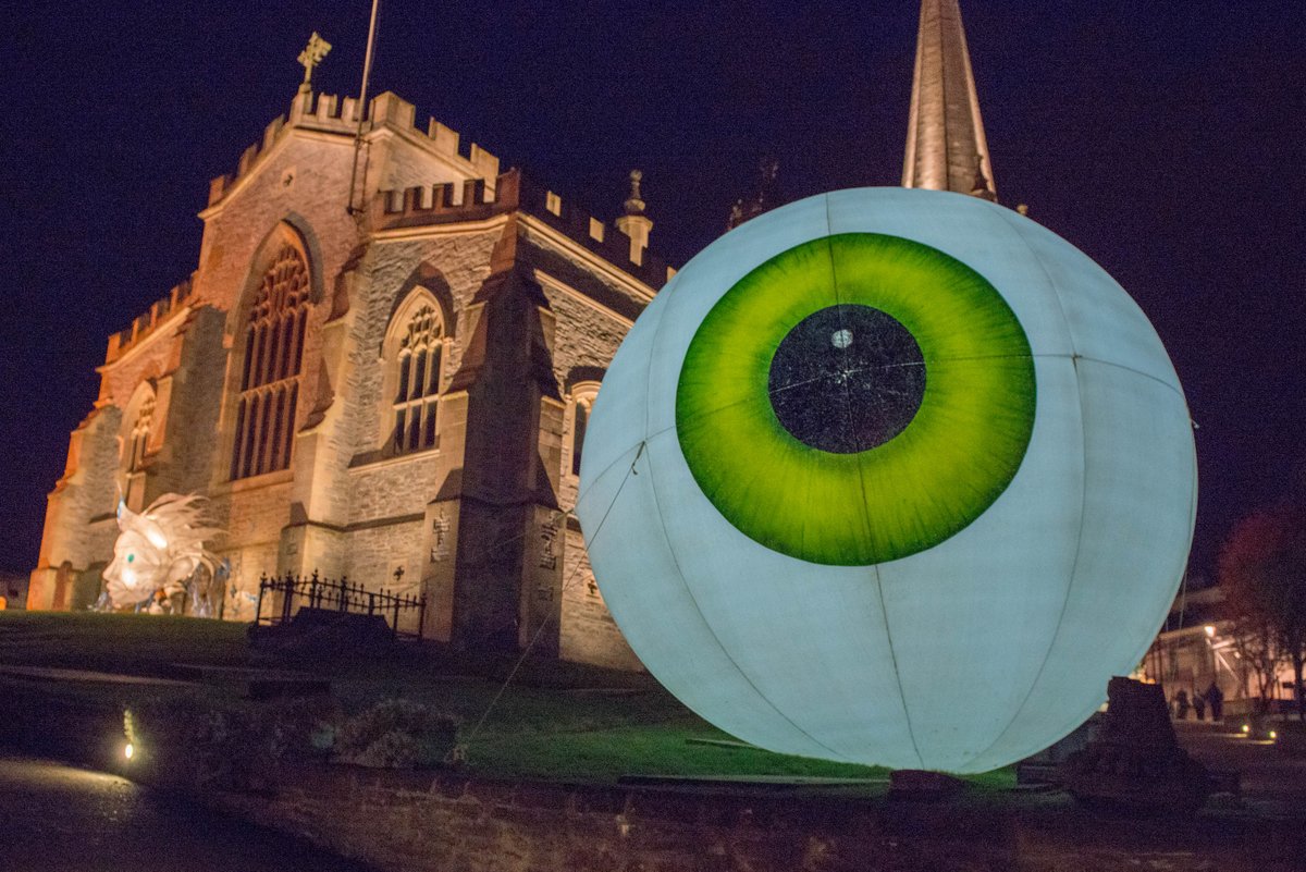 Let's get #ScaryDerry trending #derry #halloween - tweet your pics and videos derryjournal.com/what-s-on/arts…