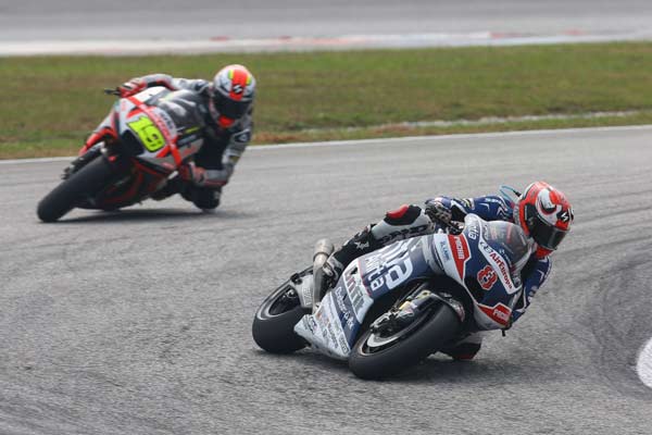 Open win for <a href="/HectorBarbera/">Héctor Barberá</a> at <a href="/sepangcircuit/">PETRONAS Sepang International Circuit</a> <a href="/AvintiaRacing_/">Ruth M. Crane</a> 
inpaddock.com/open-win-for-b…