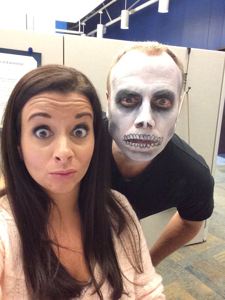 JamieCalliSav's tweet photo. What is going on here?!?! @ScotHaney3 #wfsb #wfsboo https://t.co/mnuaUK5L7J