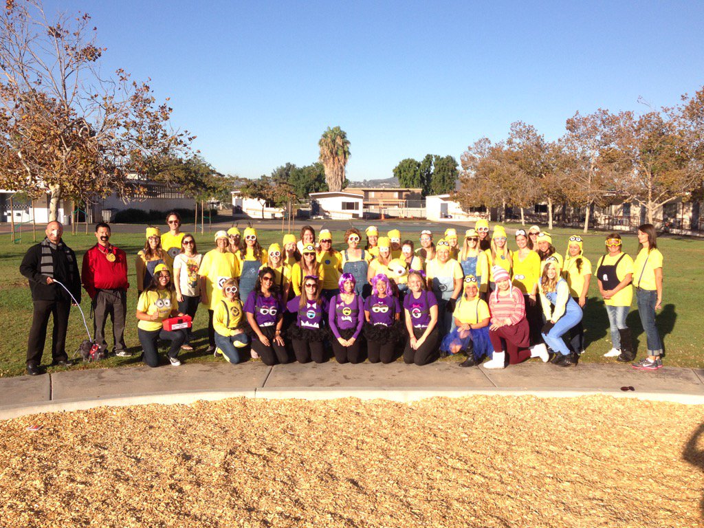 serban_e's tweet photo. Team Naranca Minions and Villains! #narancaminionsunitrd @CajonValleyUSD https://t.co/X7sZRJHnQR