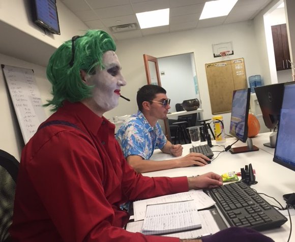 ElliottBrowneIn's tweet photo. Some more interesting guest appearances @ the #EBNY offices today! #Halloween #CorporateCulture #Workhardplayhard https://t.co/40zf6EY8UB