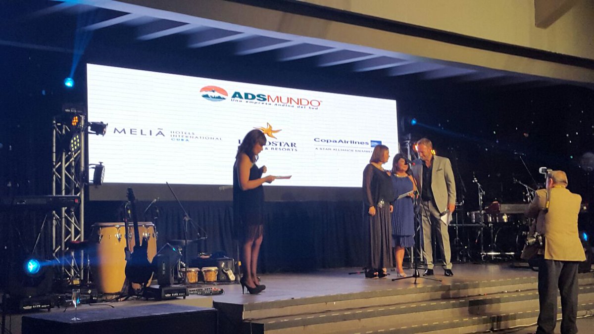 CarolinaMart1's tweet image. #MeliaCuba con #AdsMundo en su Workshop &amp;amp; Fiesta de fin de año !!!