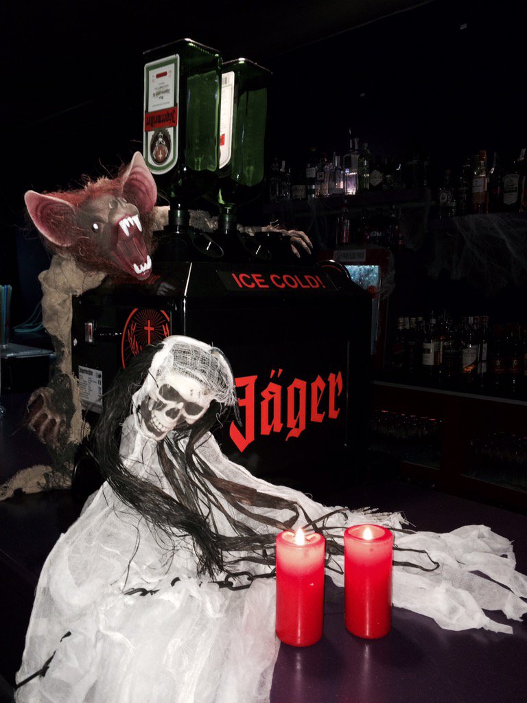 ¿Te gusta el jager? 
#DecoraciónEspecial #Hoyymañana #FusiónPerfecta #Halloween