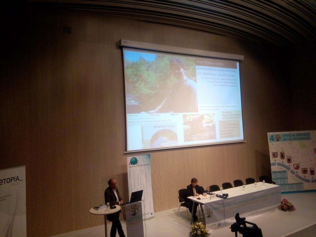 AGE_2015_Zgz's tweet photo. Premio a la mejor tesis doctoral Jesús Horacio García #AGEzgz https://t.co/6X3oAhlKKz