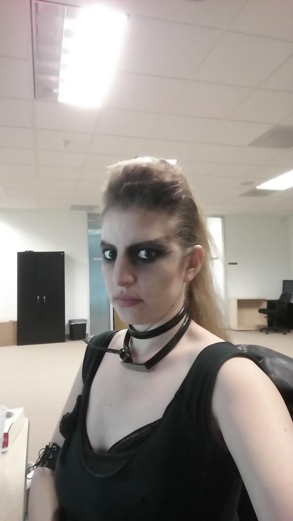 JulianneHarty's tweet image. Channelling Mad Max for Halloween. I have the authenticity advantage #aussieaccent