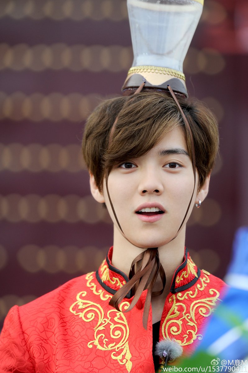 luking0420's tweet photo. [NEWS] 151030 #Luhan weibo updated : Call me saliva Lu😏😏😏 #LuhanRunningManChina https://t.co/EuzMwsw0e3